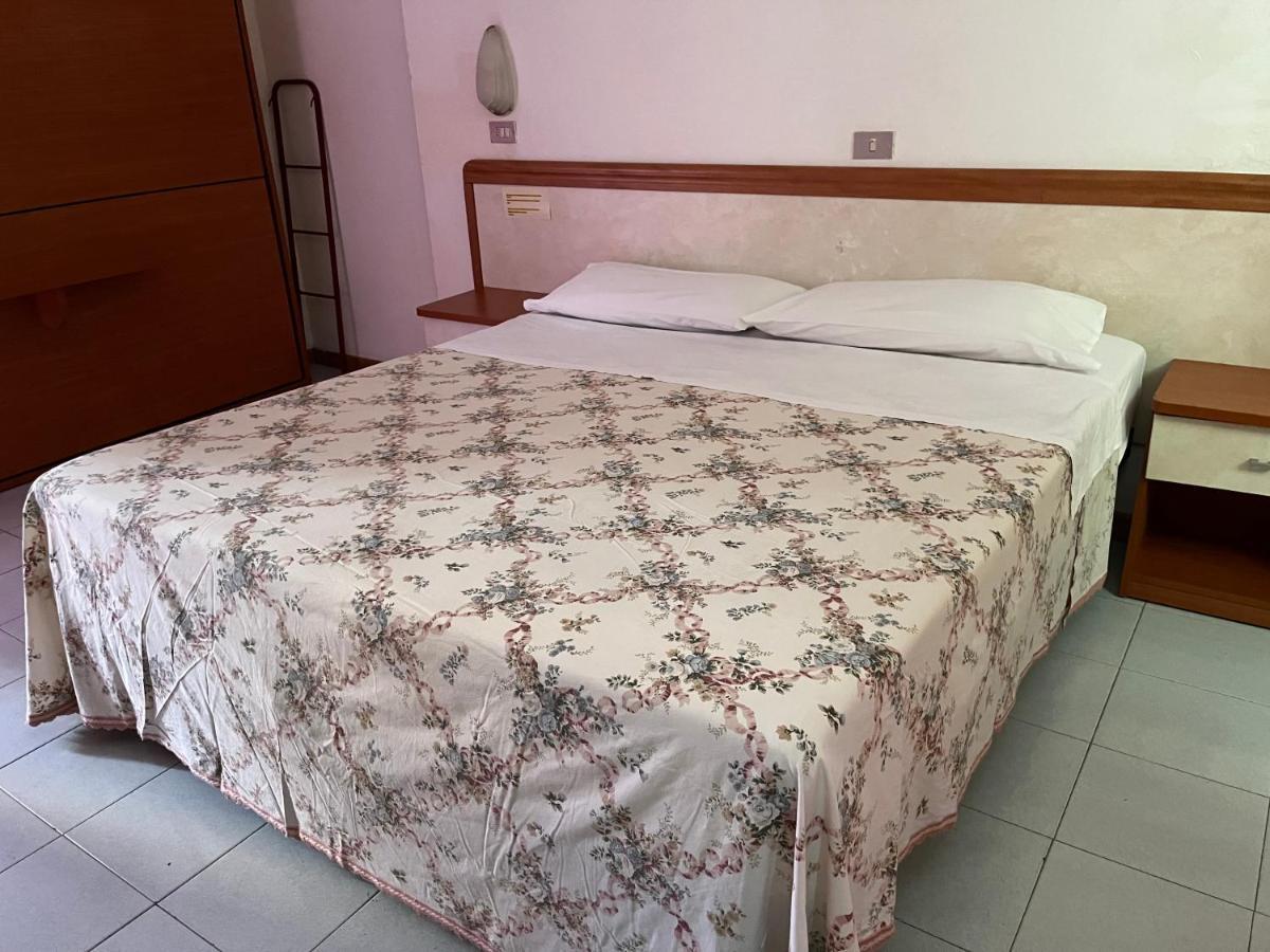 Hotel Zucconi Montecatini Terme Dış mekan fotoğraf